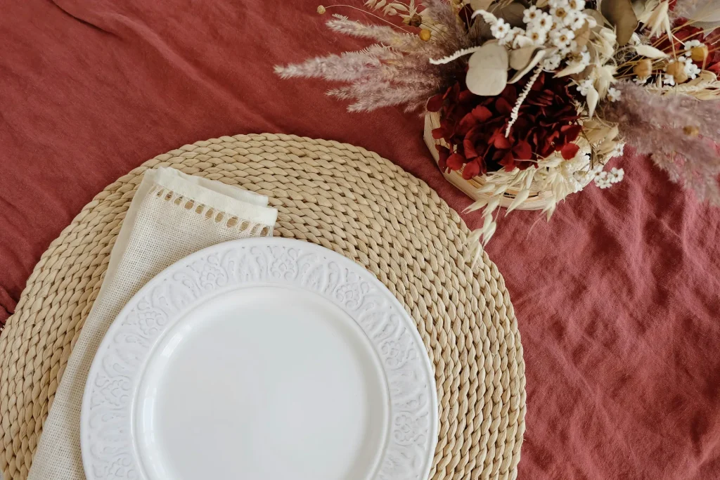20 Cozy Kitchen Ideas That Make Cooking Feel Like the Best Part of Your Day round white floral plate